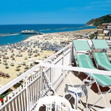 Europa Hotel 3*